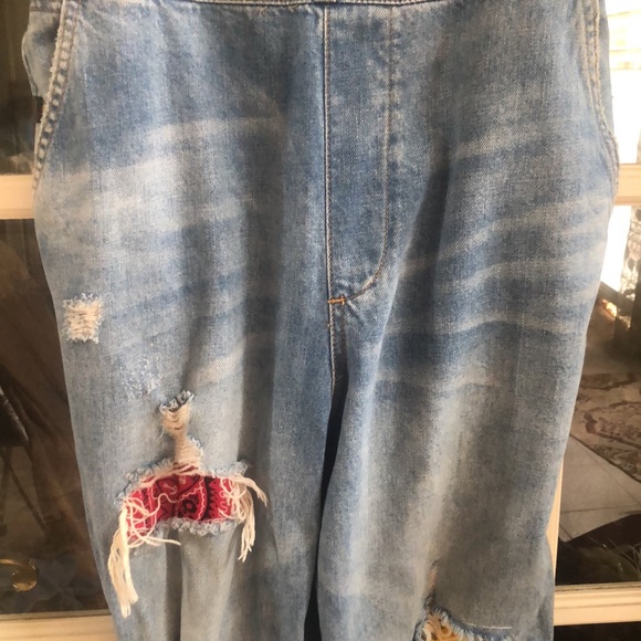 Upcycled overalls - Picture 6 of 10